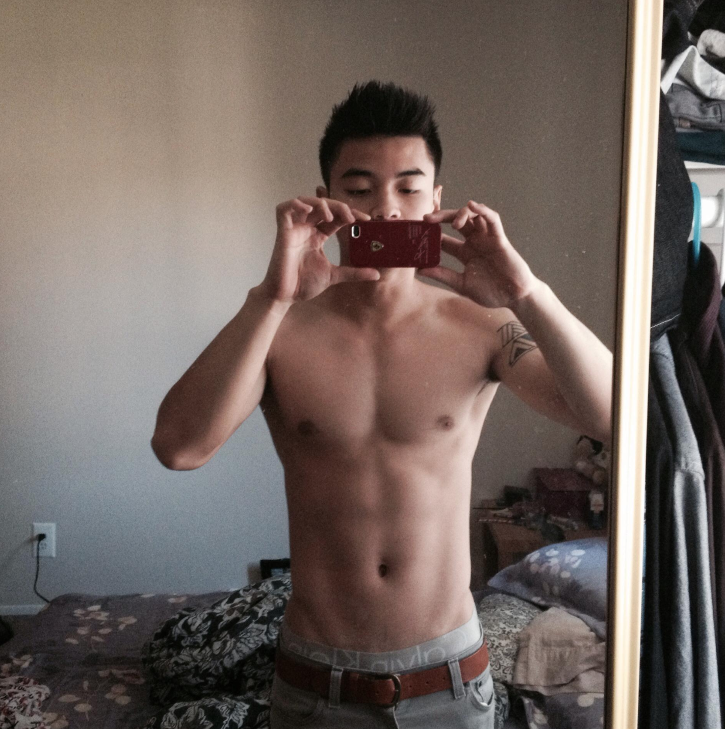 Lộ diện người yêu điển trai, sở hữu cơ bụng 6 múi của Yến Trang?